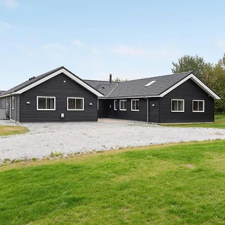 In Sydals With Kitchen Holiday home Sarup